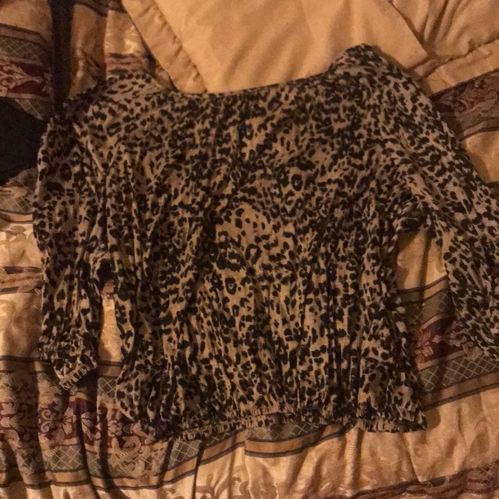 Cheetah print 3/4 sleeves